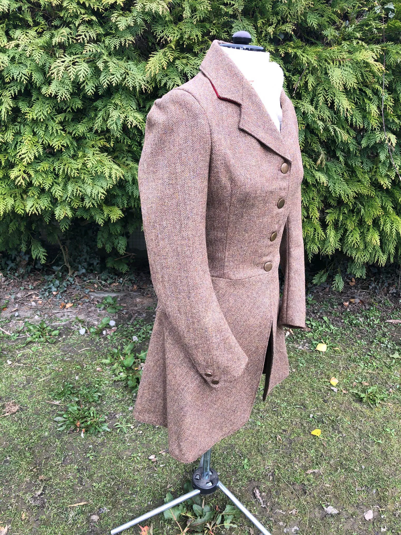 Showtime Tailoring Ladies Tweed Beaufort Flattering Fit Frock Hunt Coat. Simply Stunning. All Sizes. Fully Bespoke. - Image 2