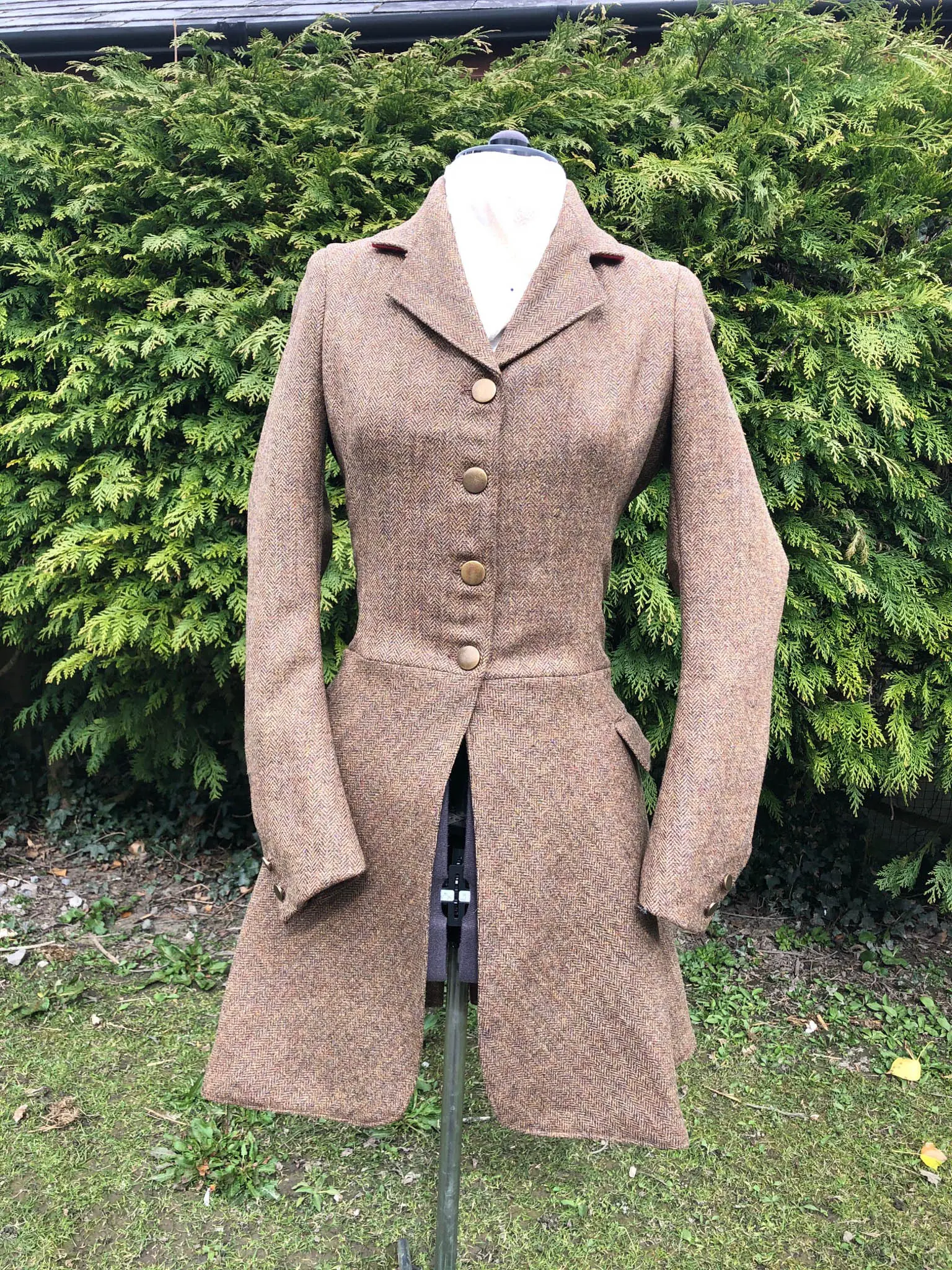 Showtime Tailoring Ladies Tweed Beaufort Flattering Fit Frock Hunt Coat. Simply Stunning. All Sizes. Fully Bespoke. - Image 7
